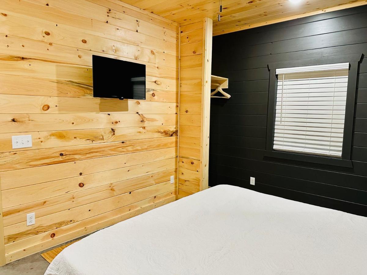 Knotty Squirrel Cabins Mountain View Εξωτερικό φωτογραφία