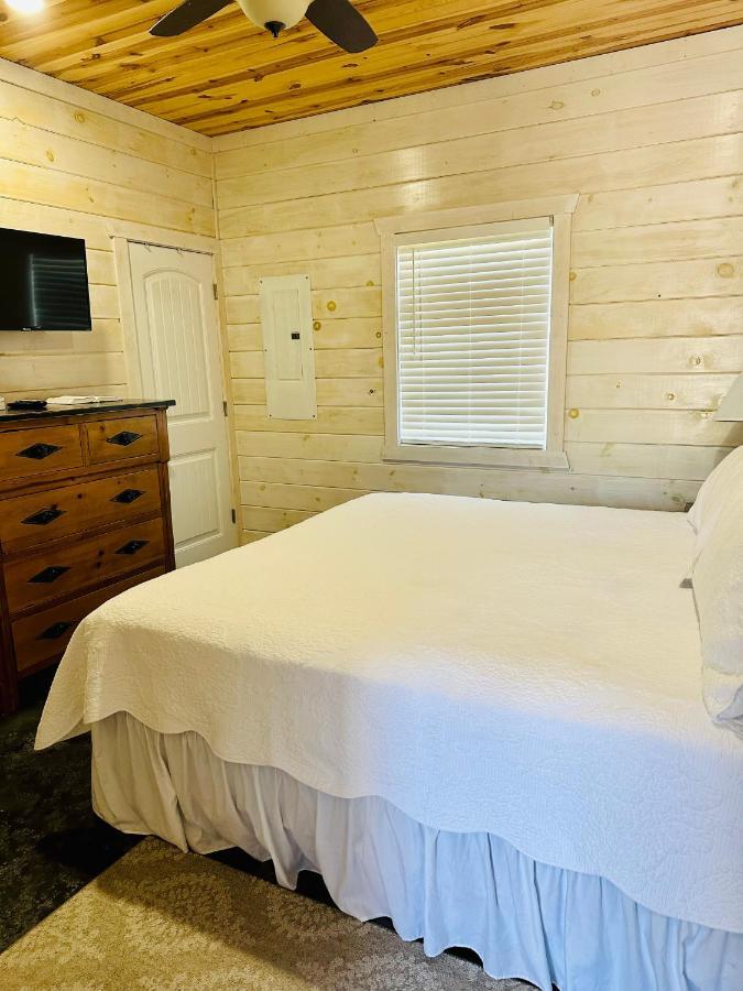 Knotty Squirrel Cabins Mountain View Εξωτερικό φωτογραφία