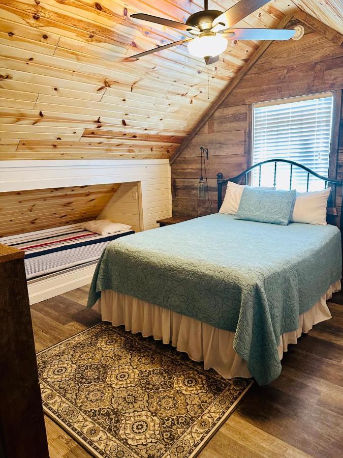 Knotty Squirrel Cabins Mountain View Εξωτερικό φωτογραφία